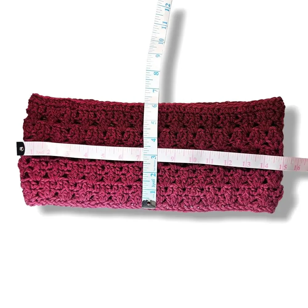 EUC Hand Knitted Infinity Ombre‎ Cowl & Fingerless Mitts Maroon